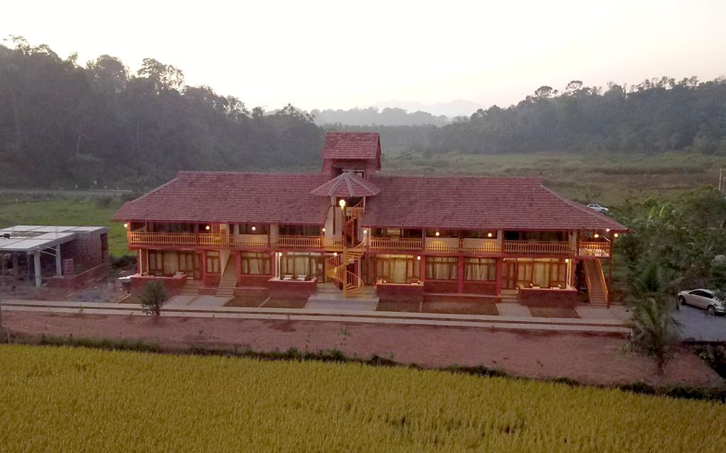 WhatsApp Image 2024-05-30 at 7.44.55 PM (1)