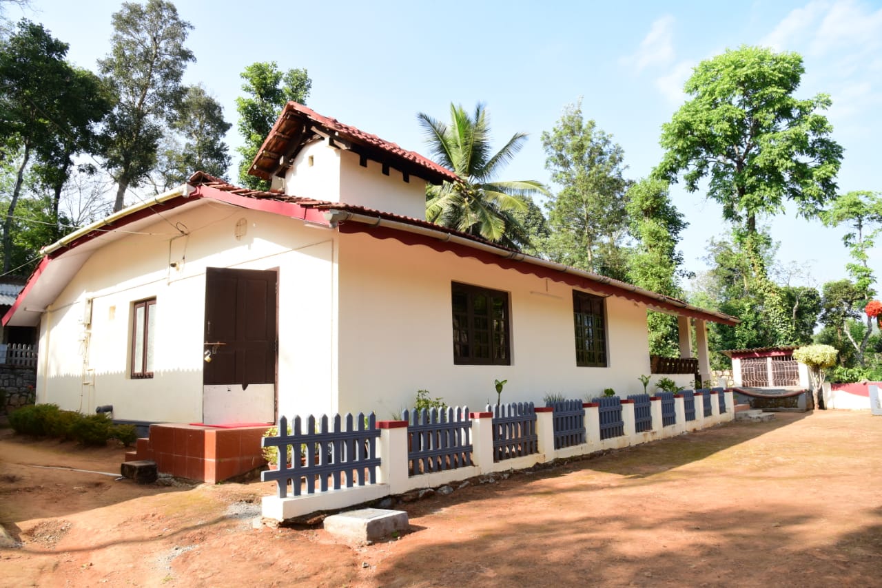 Serenity Haven Near Pollibetta