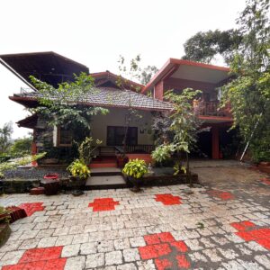 Whispering Meadows Farmhouse in Virajpet